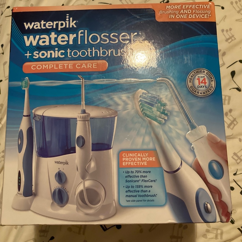WaterFlosser + Sonic toothbrush